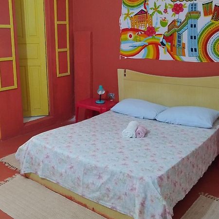 Perto Do Aeroporto De Salvador - Dona Pitanga Hostel Lauro de Freitas Kültér fotó