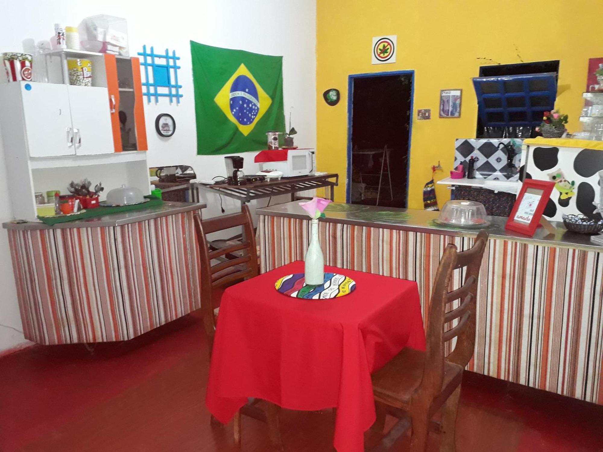 Perto Do Aeroporto De Salvador - Dona Pitanga Hostel Lauro de Freitas Kültér fotó