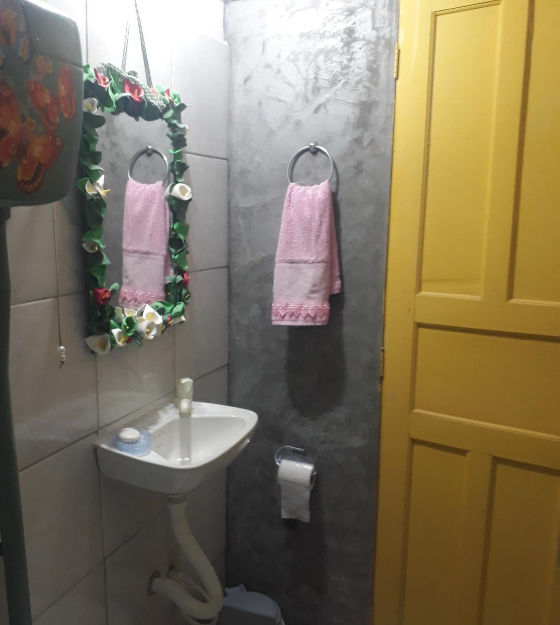 Perto Do Aeroporto De Salvador - Dona Pitanga Hostel Lauro de Freitas Kültér fotó