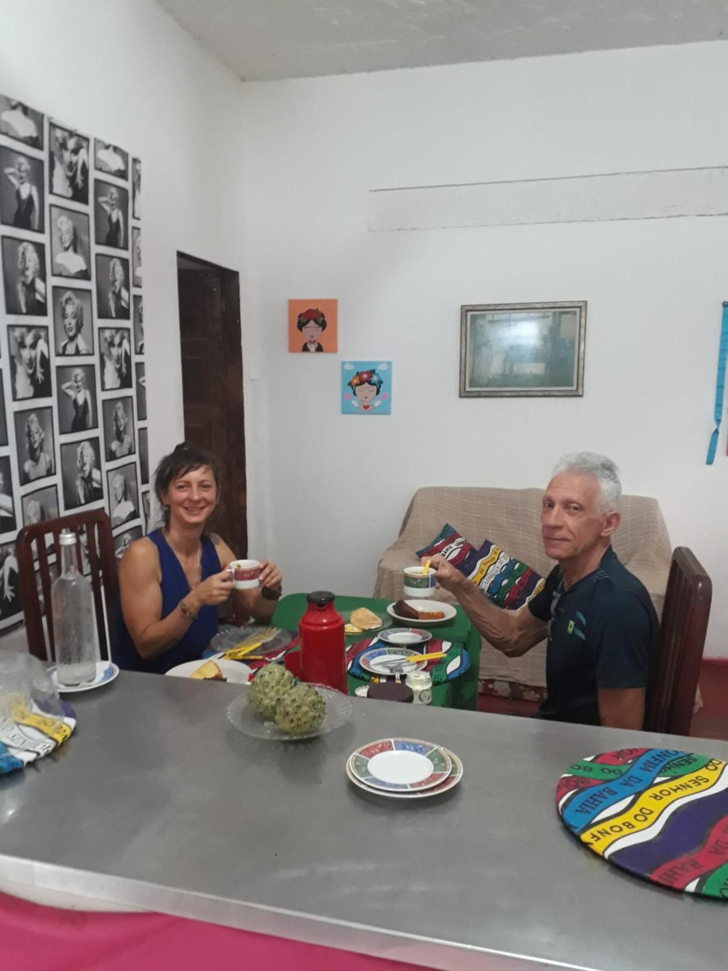 Perto Do Aeroporto De Salvador - Dona Pitanga Hostel Lauro de Freitas Kültér fotó